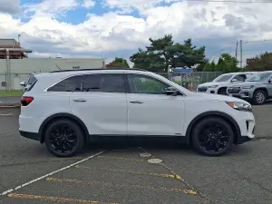 2020 Kia Sorento 3.3L S, photo 6 of 31