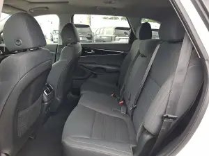 2020 Kia Sorento 3.3L S, photo 9 of 31