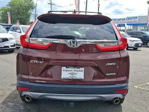 2018 Honda CR-V Touring, photo 4 of 32