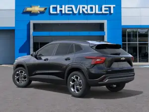 2026 Chevrolet Trax LT, photo 2 of 23