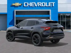 2026 Chevrolet Trax ACTIV, photo 2 of 23